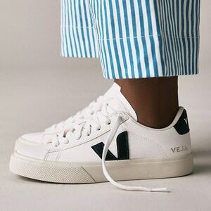 Veja Campo Leather Sneakers White/Blk Women’s Size EU 40/US 9